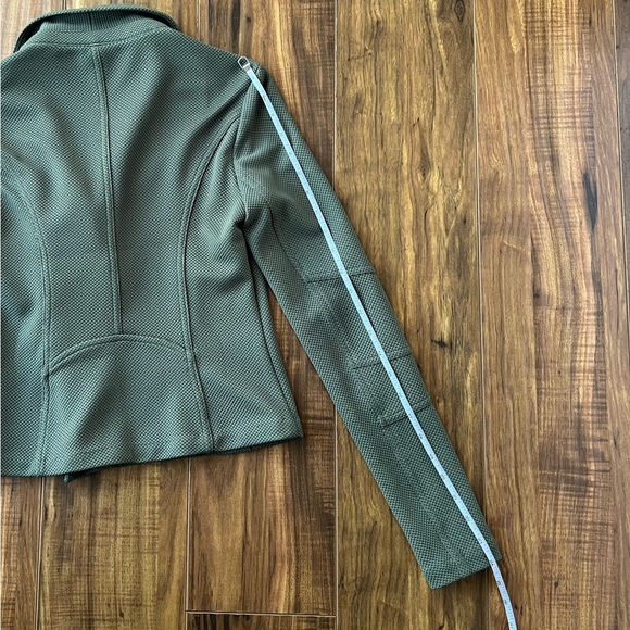 Express Bomber Sweater - Picture 14 of 15